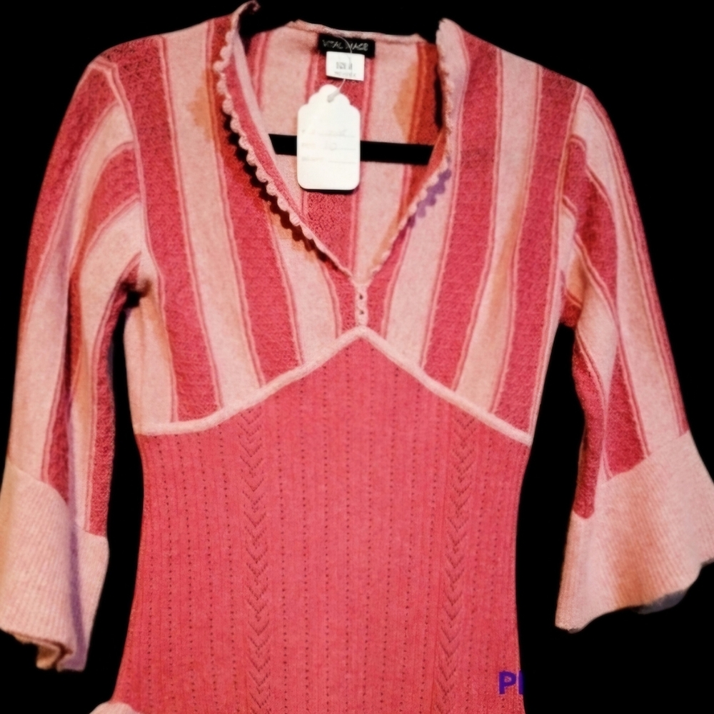 NWT Vital Image 100% Cashmere Sweater size M